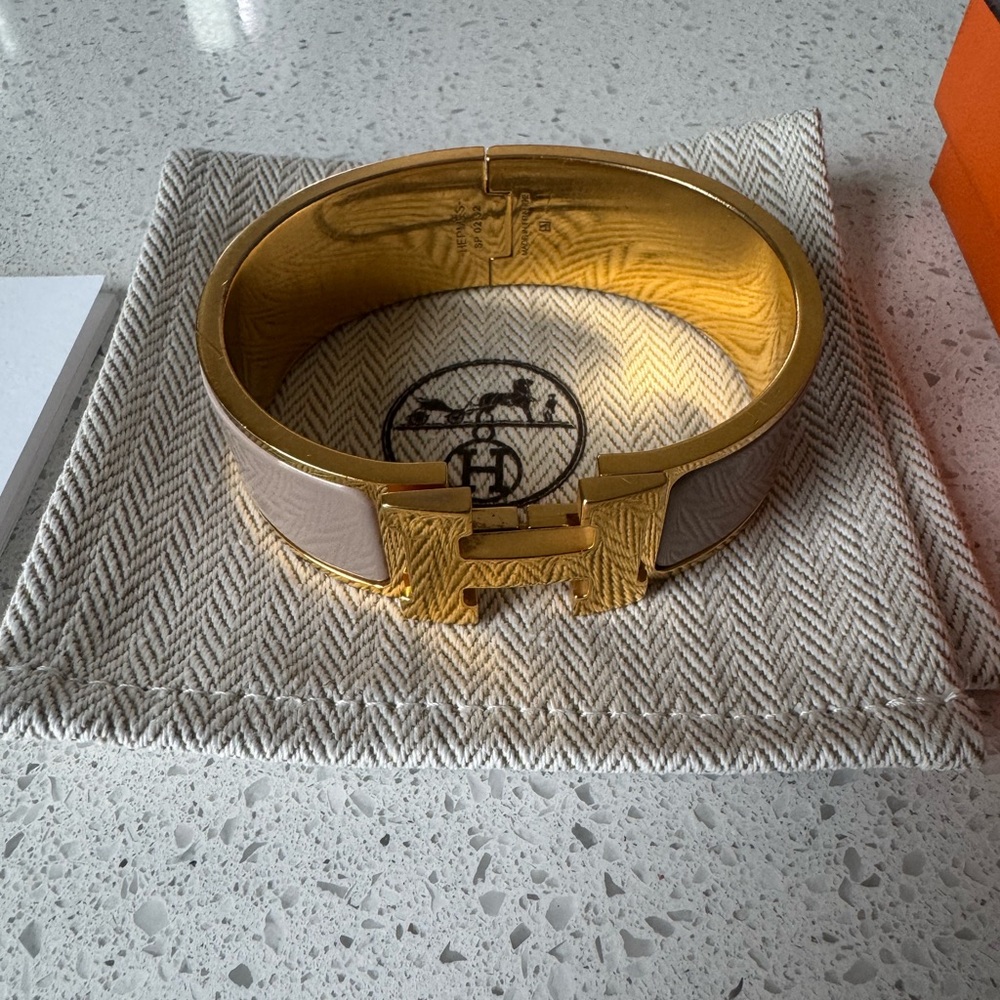 Authentic Hermes Le Bracelet Clic in Marron Glacé